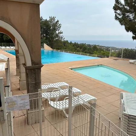 Les Issambres Vue 4 A 6 Pers Proche Ste Maxime Et St Raphael شقة روكبرون-سور-أرجينس