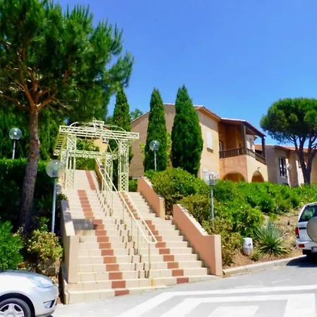 Les Issambres Vue 4 A 6 Pers Proche Ste Maxime Et St Raphael شقة *