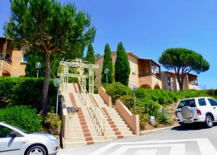 Les Issambres Vue 4 A 6 Pers Proche Ste Maxime Et St Raphael アパート *